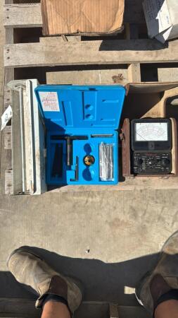 PARTIAL NORWAY VALVE SEAT CUTTER AND SIMPSON MULTI METER