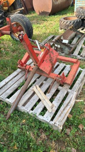 HAGEDORN BUCKET OR 3PTH MOUNT BALE SPEAR
