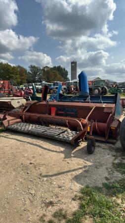 INTERNATIONAL 810 5-BELT PICKUP