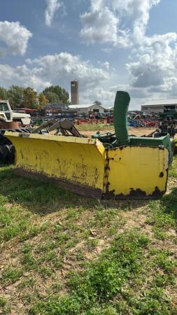 MACHINABILITY 10-16 SNOW PUSHER WITH HARNESS