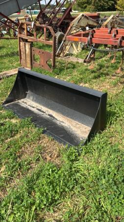 UNUSED 60IN PIN-ON BUCKET