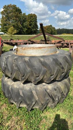 PAIR OF 18.4-38 SNAP-ON DUALS