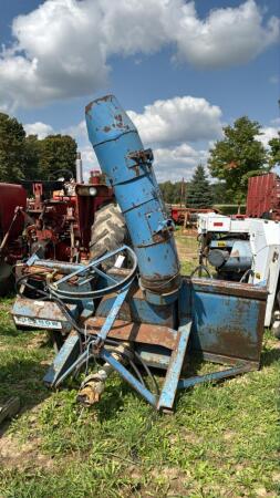 LUCKNOW 7FT DOUBLE AUGER SNOWBLOWER