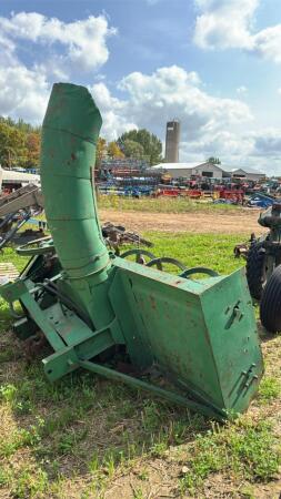LUCKNOW 8.5FT DOUBLE AUGER SNOWBLOWER