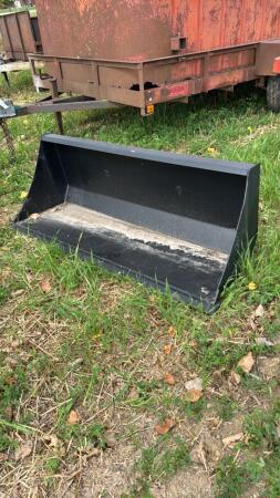 UNUSED 60IN PIN-ON BUCKET