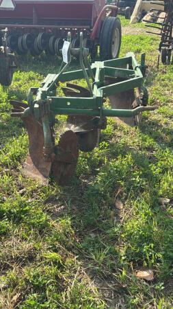 JOHN DEERE 3F 3PTH PLOW