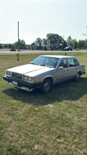 1986 Volvo 760 GLE Car