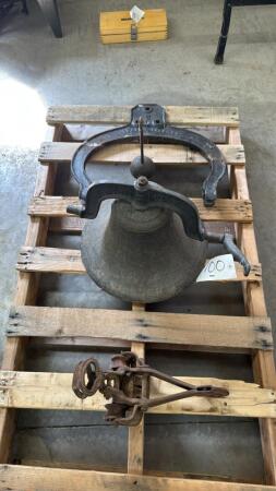 Crystal 16in Cast Iron School Bell with Yoke