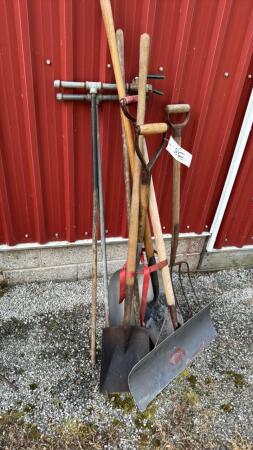 Lot of shovels, hoe and five prong pitchfork