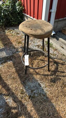 Shop Stool