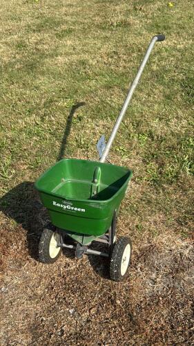 Scott&rsquo;s Easy Green Grass Seeder