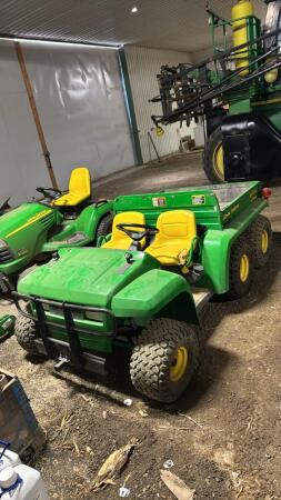 John Deere 6x4 Gas Gator