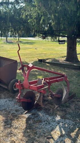 2-Furrow 3pth Plow