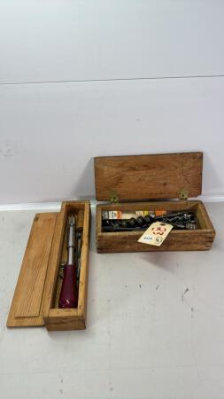YANKEE SCREWDRIVER & QTY OF WOOD BITS