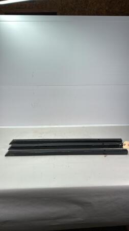 (3) 29IN LOADER PRONGS