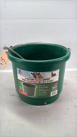 2 Gallon Heated Water Bucket