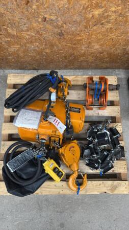 120V ELECTRIC 2 TON HOIST
