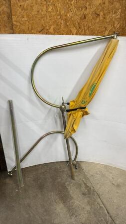 JOHN DEERE TRACTOR UMBRELLA