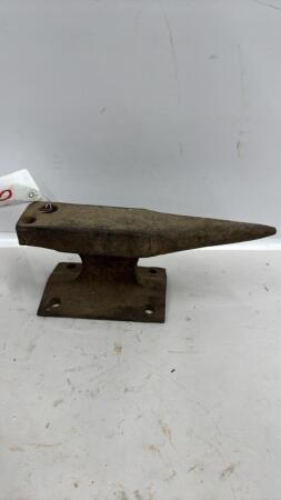 11IN ANVIL