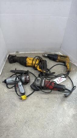 SELECTION OF POWER TOOLS