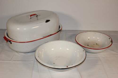 Granite Roaster and Bowls