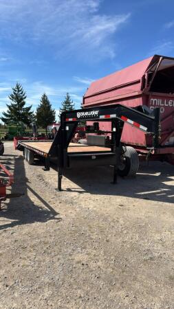 2023 CANADA 26FT 5TH WHEEL TANDEM TRAILER
