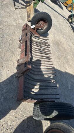 7FT STONE FORK