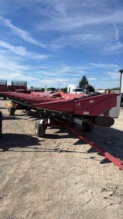 CASE IH 2612 12 ROW CORN HEAD