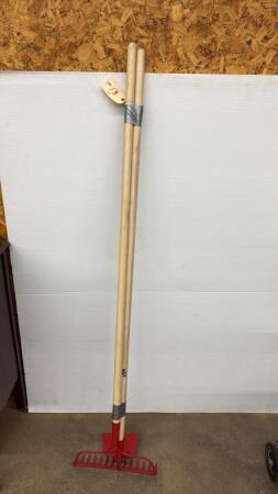 UNUSED HOE & RAKE