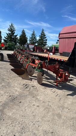 KVERNELAND BB115 7 FURROW SEMI MOUNT PLOW