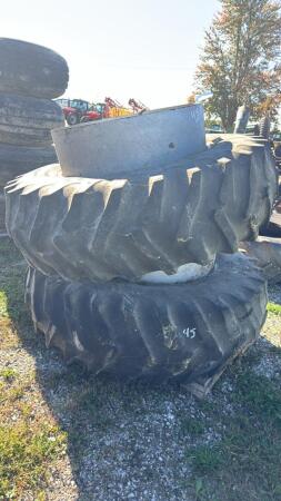 PAIR OF 20.8-38 T-RAIL DUALS