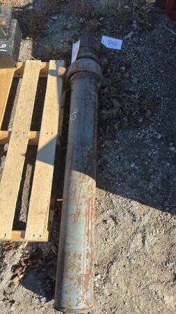SINGLE POST DUMP BOX HOIST
