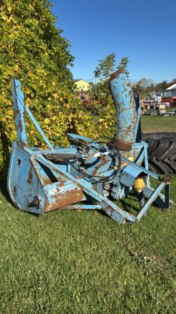 LUCKNOW 9FT DOUBLE AUGER SNOWBLOWER