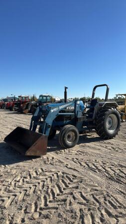 FORD 5640 DIESEL TRACTOR WITH LOADER