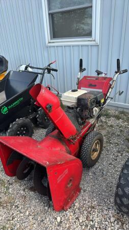 26IN SNOWBLOWER WITH HONDA GX270 MOTOR