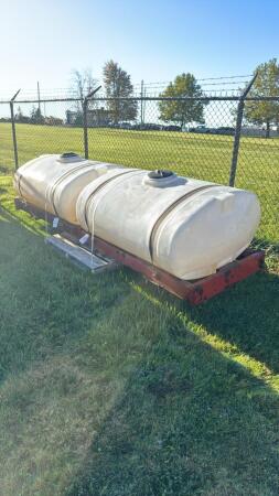 2-300 GALLON POLY TANKS ON FRAME