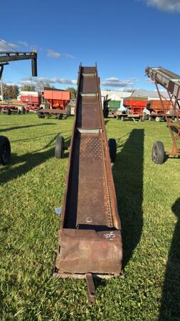 23FT ENCLOSED BALE ELEVATOR