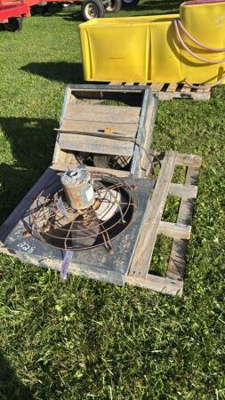 PAIR OF 24IN BARN FANS