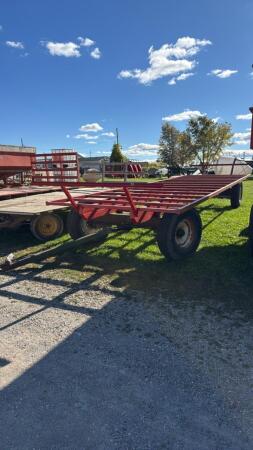 28FT X 8FT STEEL BALE WAGON