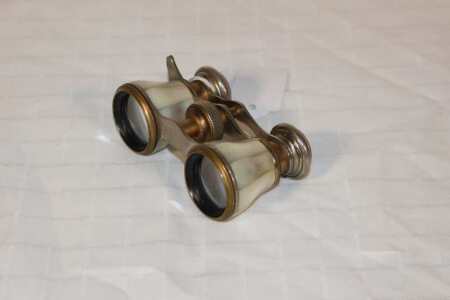 Pair Of Opera Glasses (Mother of Pearl)