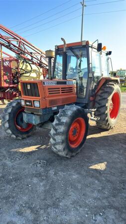 KUBOTA M8950DT MFWD DIESEL TRACTOR
