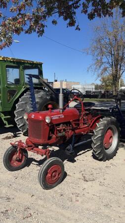 MCCORMICK-DEERING FARMALL CUB GAS TRACTOR