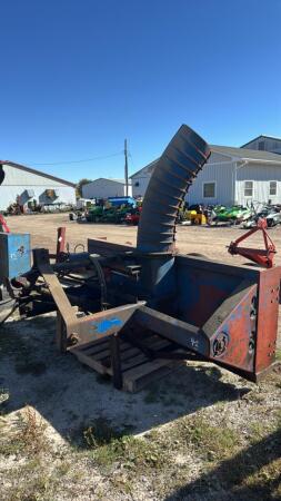 8.5FT DOUBLE AUGER SNOWBLOWER