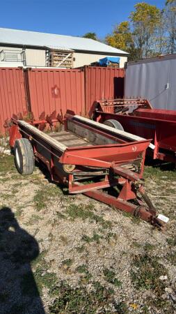 SPREADMASTER 2120-30 SINGLE AXLE MANURE SPREADER