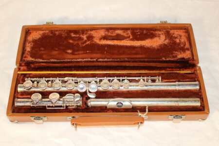 Flute in Case "Artley 18-0"