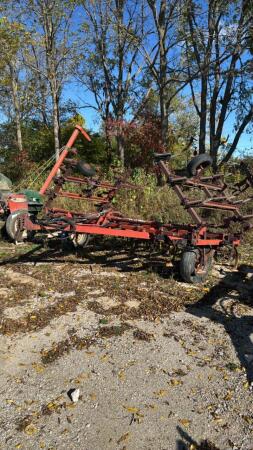 INTERNATIONAL 45 VIBRASHANK 22FT CULTIVATOR