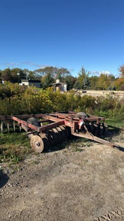 MASSEY FERGUSON 52 10FT DISC