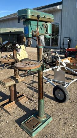 JET 12 SPEED FLOOR MODEL DRILL PRESS