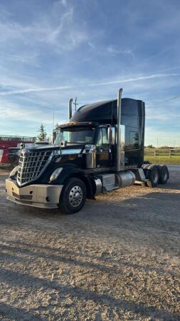 2016 INTERNATIONAL LONESTAR TANDEM TRUCK