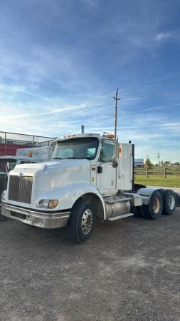 2003 INTERNATIONAL 9200 TANDEM TRUCK